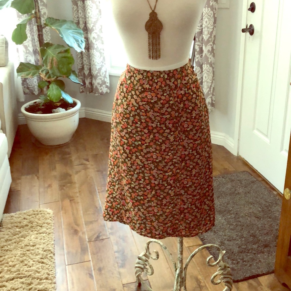 floral skirt